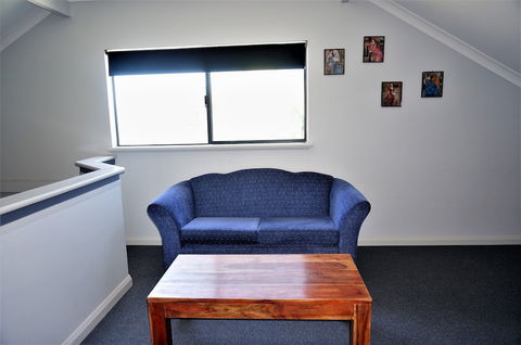Ningaloo Breeze Villa 2 - Sunshine Coast Tourism 5