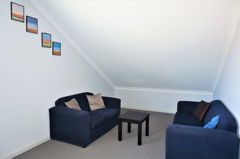 Ningaloo Breeze Villa 10 - Holiday Sunshine Coast 4