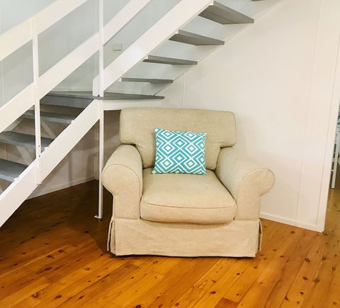 Coastal Cottage - Cannonvale - Sunshine Coast Tourism 1