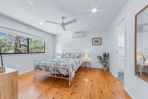 Coastal Cottage - Cannonvale - Sunshine Coast Tourism 5
