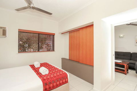 Centrally Located Apartment 1020 - Holiday Sunshine Coast 3