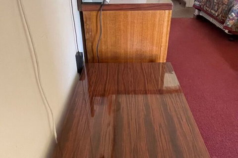 Lake Lefroy Motel & Bar - Sunshine Coast Tourism 6