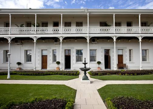 Rockhampton QLD Holiday Sunshine Coast