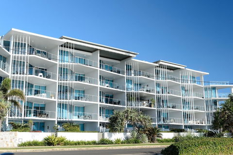 C Bargara Resort - Holiday Sunshine Coast 0
