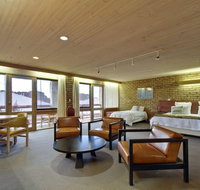 Flinders Cove Motor Inn - Sunshine Coast Tourism