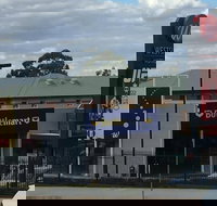 Across Country Motor Inn - Sunshine Coast Tourism