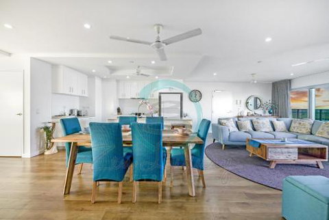 ZEN TOWERS - COZY HOLIDAY HOME For Families In CBD - Holiday Sunshine Coast 1