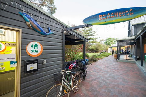 Dunsborough Beachouse YHA Backpackers - Sunshine Coast Tourism 4