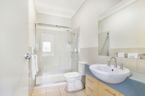 Apartments On Church - Unit 7 - Holiday Sunshine Coast 2