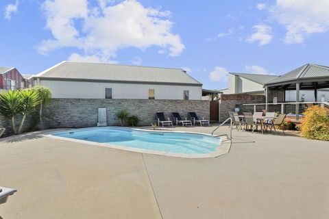 Apartments On Church - Unit 7 - Holiday Sunshine Coast 0