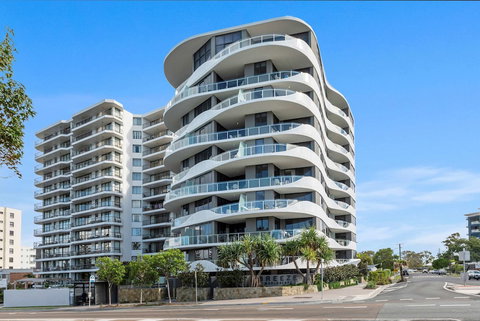 Breeze Mooloolaba - Sunshine Coast Tourism 0