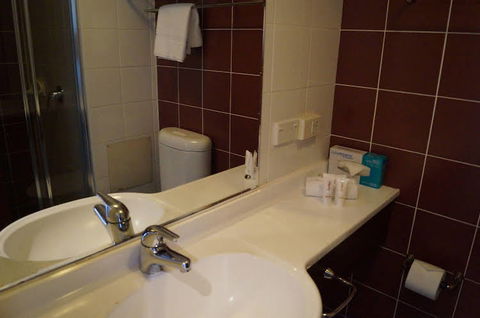 Y Hotel City South - Holiday Sunshine Coast 0