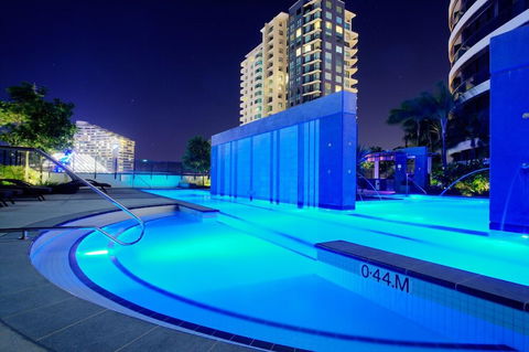 Oracle Broadbeach Apartments - Sunshine Coast Tourism 4