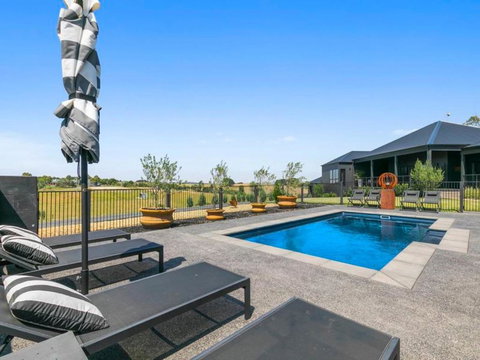 Campania Spa Suite 1 - Holiday Sunshine Coast 4