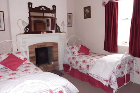 Cottage On Gunning - Sunshine Coast Tourism 7