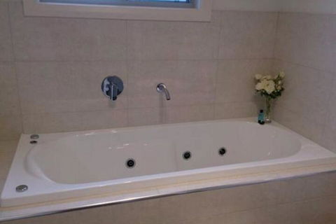 Annabelles Cottage - Holiday Sunshine Coast 7