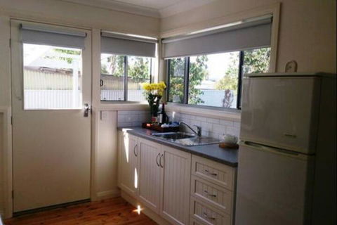 Annabelles Cottage - Holiday Sunshine Coast 2