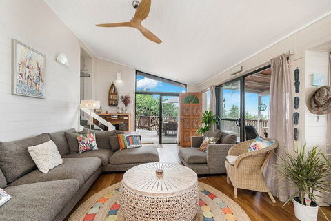 A PERFECT STAY - Moonstruck - Holiday Sunshine Coast 6