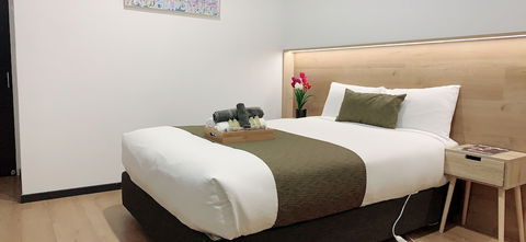 Elm Motel - Sunshine Coast Tourism 6