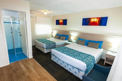 Bay Executive Motel - Sunshine Coast Tourism 6