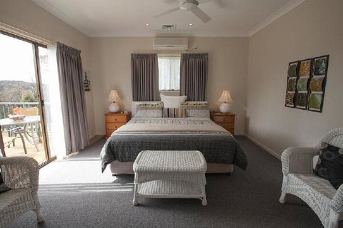 Batemans Bay Manor - Holiday Sunshine Coast 5