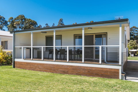 Clyde View Holiday Park - Holiday Sunshine Coast 3