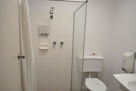 Albury Burvale Motor Inn - Holiday Sunshine Coast 4