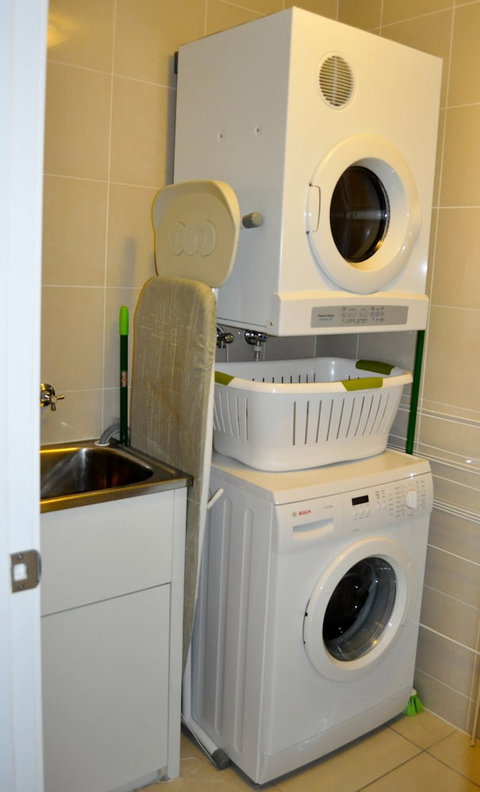 The Bay - Holiday Sunshine Coast 6