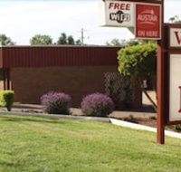 Camellia Motel - Sunshine Coast Tourism