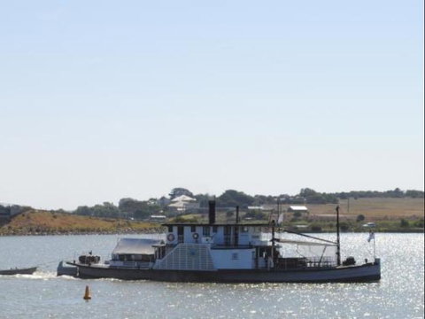 Vue De M Bed & Breakfast - Holiday Sunshine Coast 5