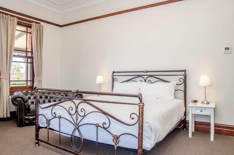 Streaky Bay Hotel Motel - Sunshine Coast Tourism 1