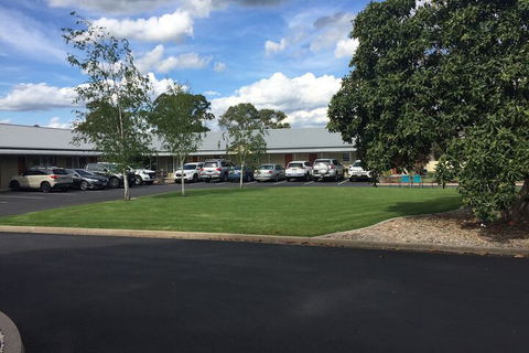 Alexander Cameron Suites - Holiday Sunshine Coast 2