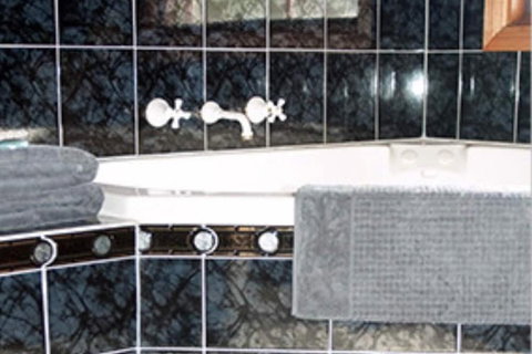 3 Divas Accommodation - Sunshine Coast Tourism 7