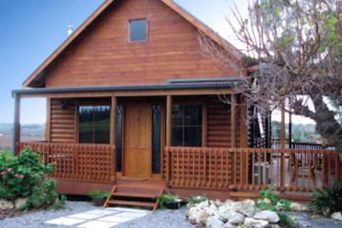 3 Divas Accommodation - Sunshine Coast Tourism 0