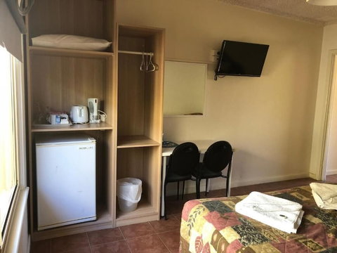 Jurien Bay Hotel - Holiday Sunshine Coast 2