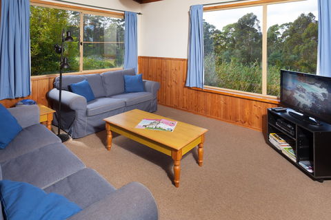 Bombina Cottages - Sunshine Coast Tourism 5