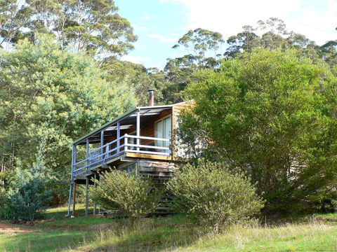 Bombina Cottages - Sunshine Coast Tourism 3