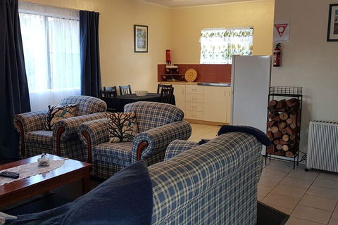 Murray Gardens Cottages & Motel - Holiday Sunshine Coast 7