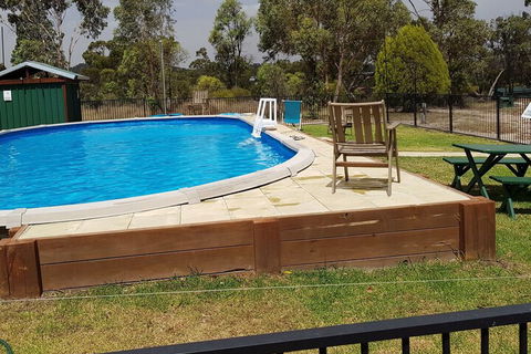 Murray Gardens Cottages & Motel - Holiday Sunshine Coast 1