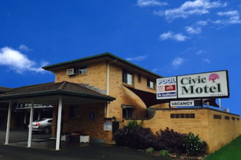 Civic Motel - Sunshine Coast Tourism 0
