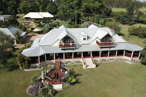 Clarence River Bed & Breakfast - Holiday Sunshine Coast 0