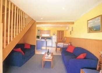 Platypus Park Country Retreat - Holiday Sunshine Coast 6
