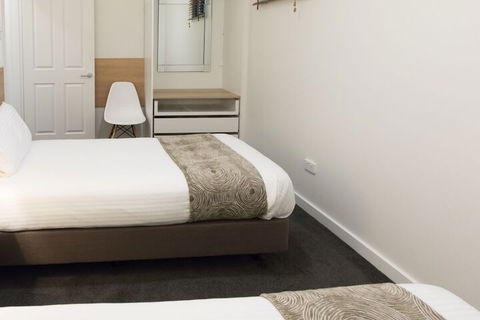 Bay 10 Accommodation - Holiday Sunshine Coast 7