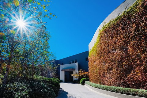 Gibraltar Hotel Bowral - Holiday Sunshine Coast 2