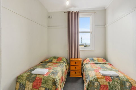 Grand Hotel Kiama - Holiday Sunshine Coast 4