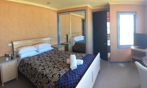 Port Fairy Getaway - Sunshine Coast Tourism 5
