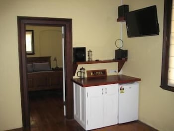 Mudgee Bed And Breakfast - Holiday Sunshine Coast 6