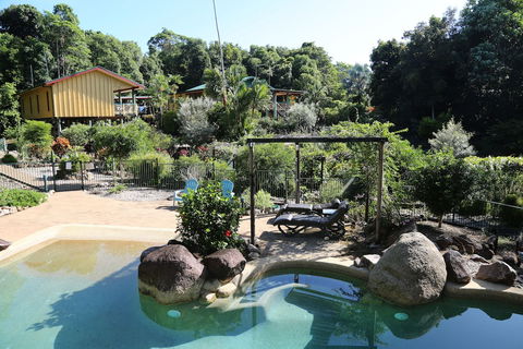Licuala Lodge - Holiday Sunshine Coast 6