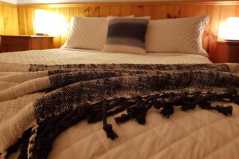 Bicheno S Ocean View Retreat - Sunshine Coast Tourism 5