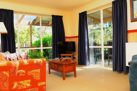 The Crays Accommodation - Sunshine Coast Tourism 6